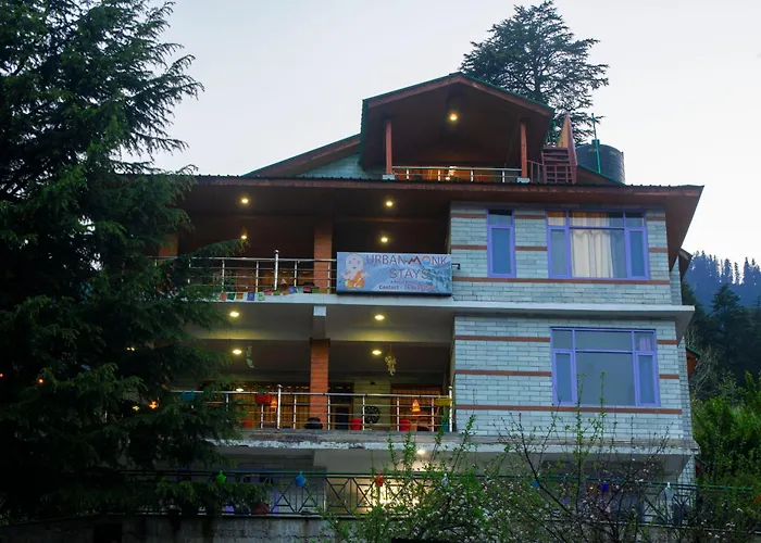 Urban Monk Hostel Manali 