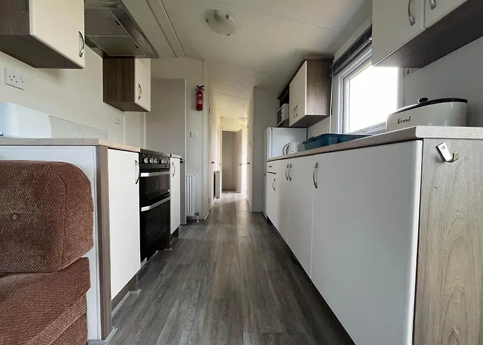Ormesby 8, Haven Holiday Park, Caister - Four Bedroom, Sleeps 8, Pets Welcome - 2 Minutes From The Beach! Great Yarmouth