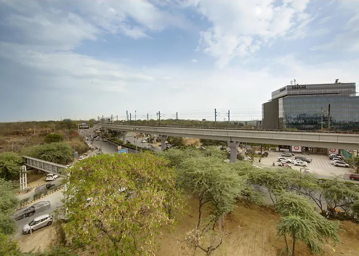 Stepstones Hotels And Inn-Dlf Phase 3 Gurgaon