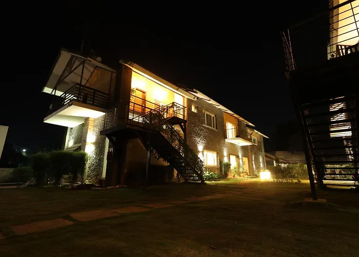 Queens Hotel -Yellow Lake Resorts &Spa -Yercaud