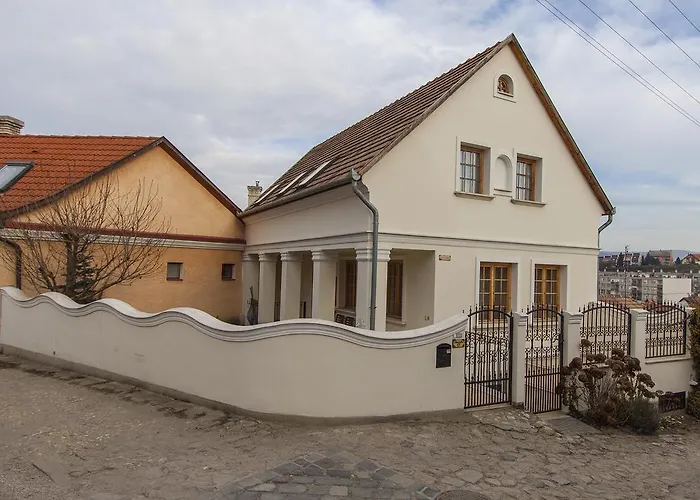 Amadeus Vendégház Esztergom