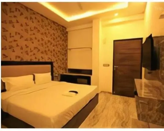 De Elegance Stays Noida