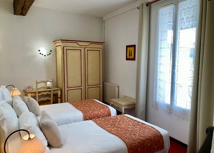 Hôtel Porte de Camargue Arles