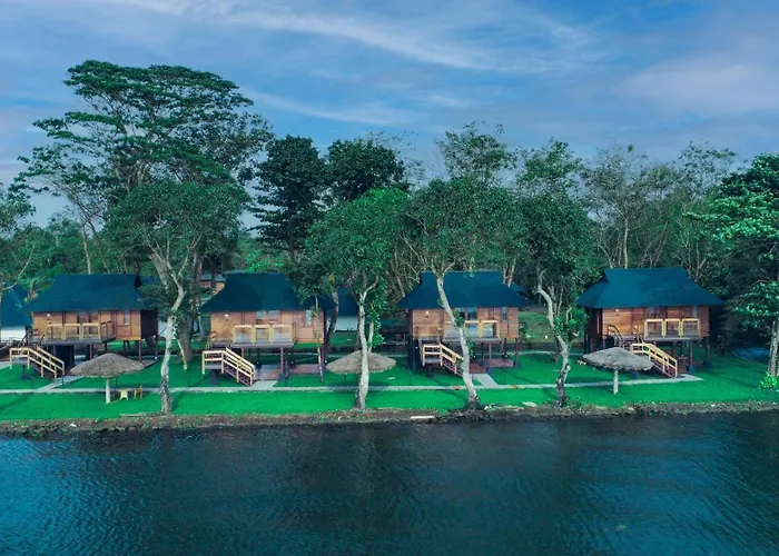 Ktdc Water Scapes Hotel Kumarakom