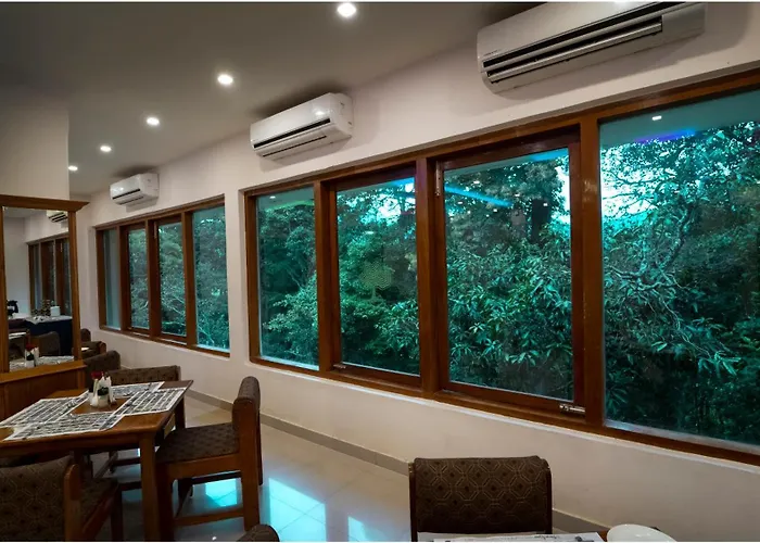 Ktdc Aranya Nivas Hotel Thekkady