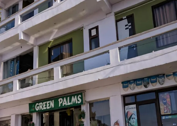 Green Palms Rubystone Exotic Lansdowne