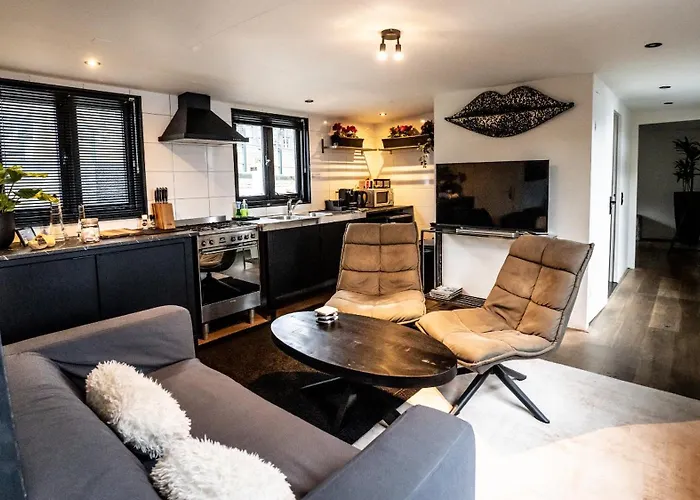 Houseboat-Amsterdam Otel