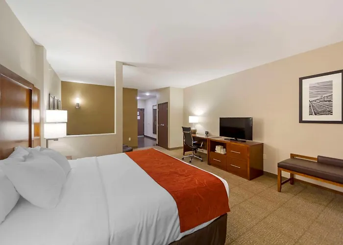 Comfort Suites La Vista