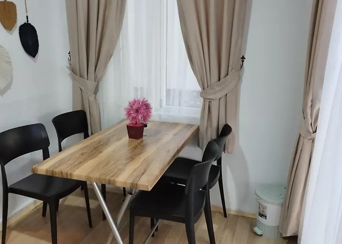 Cemils Guest House Çıralı