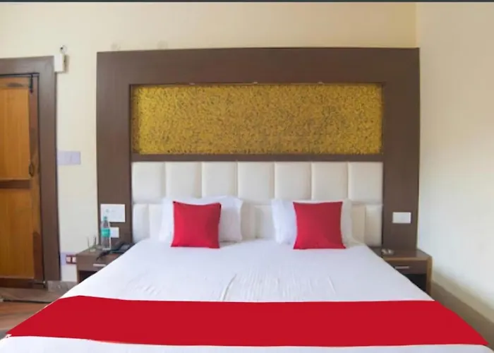 Goroomgo Kavyansh Villa Bhimtal - Parking Facilities - Excellent Homestay Feel Like Home