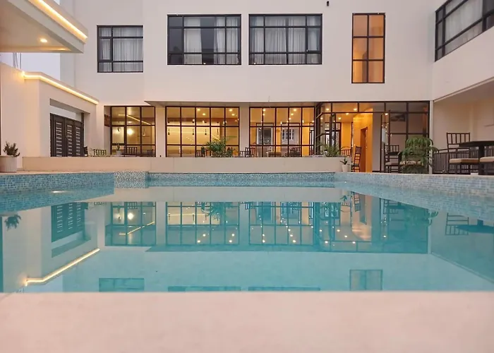 Hotel Gulmohar Bharatpur 