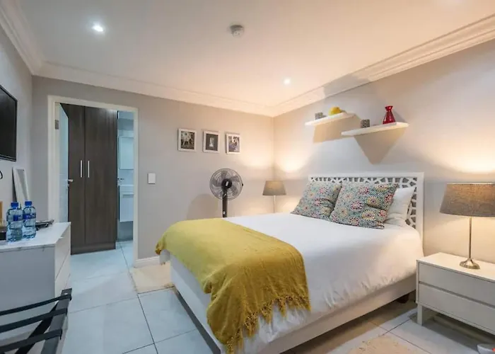 Nazari House Hotel Cape Town