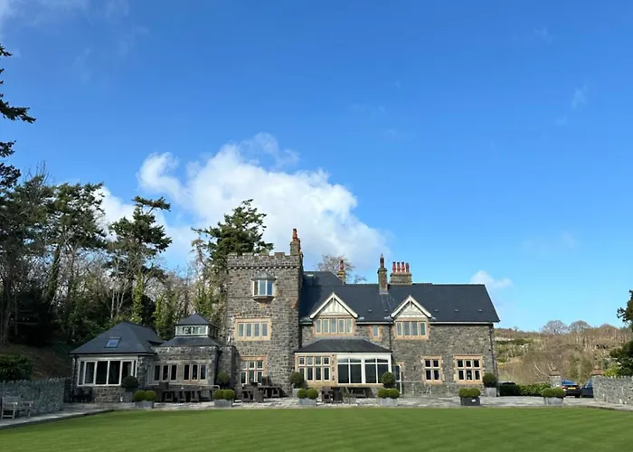 The Manor Boutique Hotel Restaurant And Bar Conwy