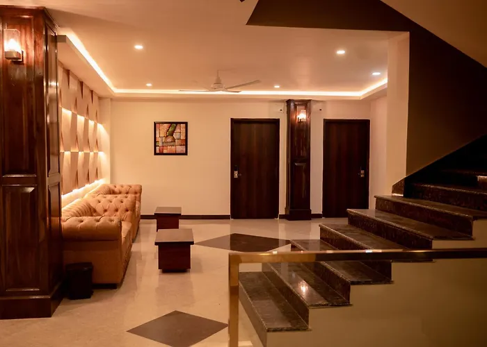 Oak House Hotel Dimapur