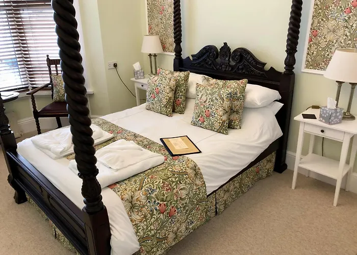 The Snowdon House Hotel Shanklin