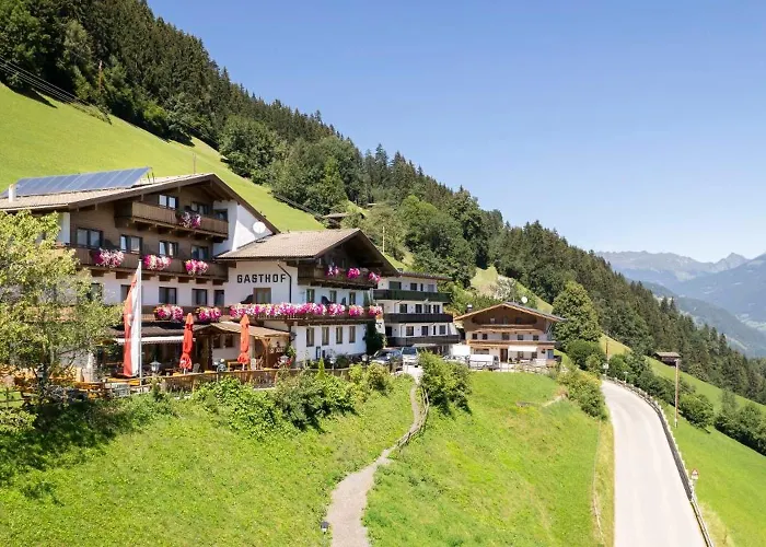 Gasthof Pension Berghof Hippach