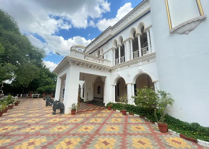 Chola Heritage Resort Kāraikkudi