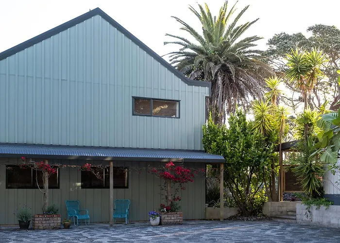 Bow Street Apartments & Cottage Raglan