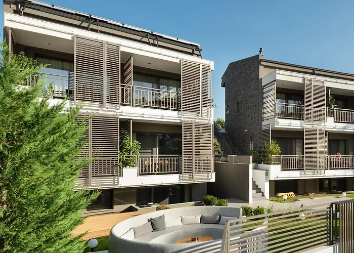 Eco Green Residences & Suites Toroni