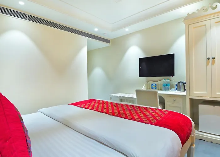 Hotel Pinky Villa-Heritage Boutique Suites Near New Delhi Train Station & Connaught Place