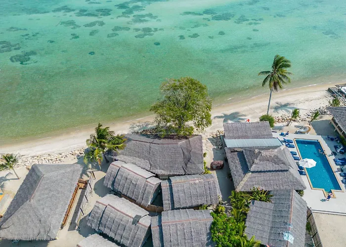 Absolute Beachfront Villas Ban Tai