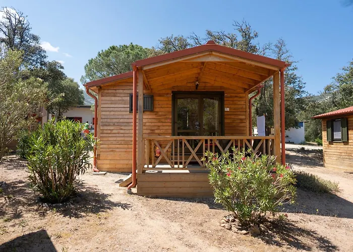 Feriendorf La Mora Calvi 
