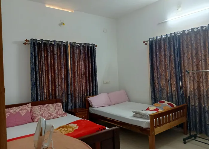 Earth Lounge Resort Vagamon