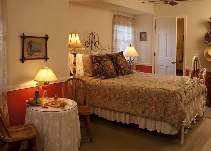 Eagle Harbor Inn Ephraim
