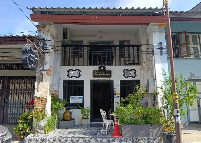 Chino Town Gallery Alley - Sha Plus Phuket
