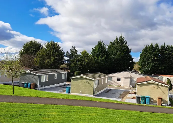 Red Deer Village Holiday Park - 3 Bedroom, Self Catering Static Caravan Stepps