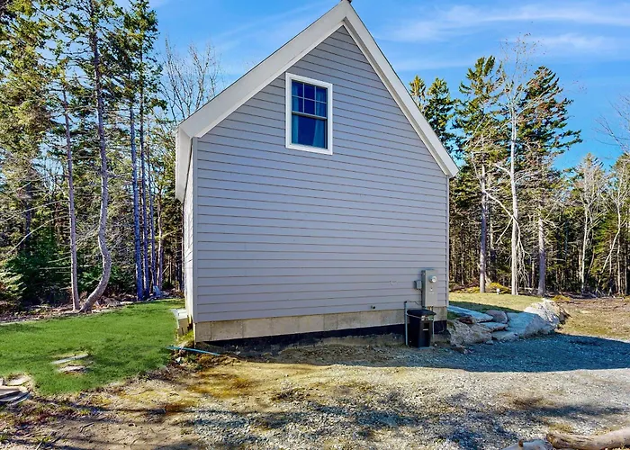Cooper Cottage Boothbay Harbor
