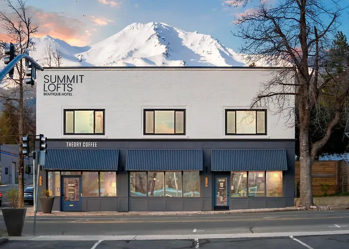 Summit Lofts Boutique Hotel Mount Shasta