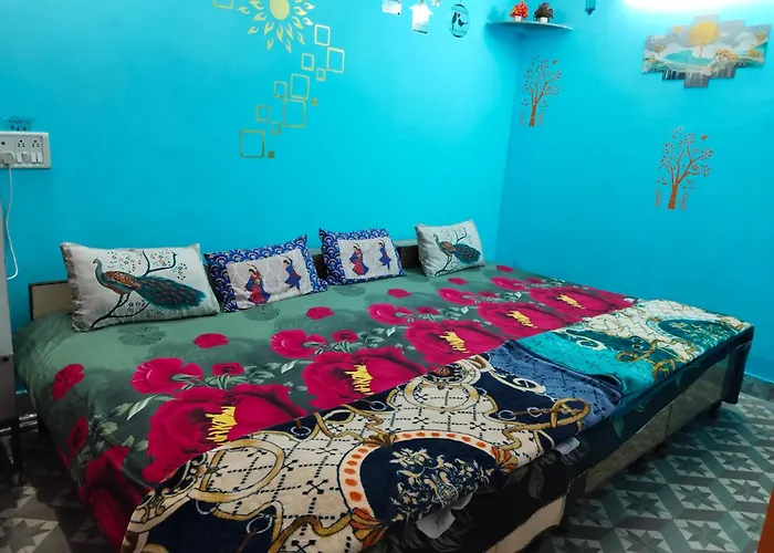 Corner Home Stay Jaipur