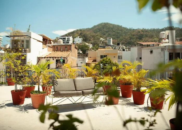 Hotel Azteca Puerto Vallarta