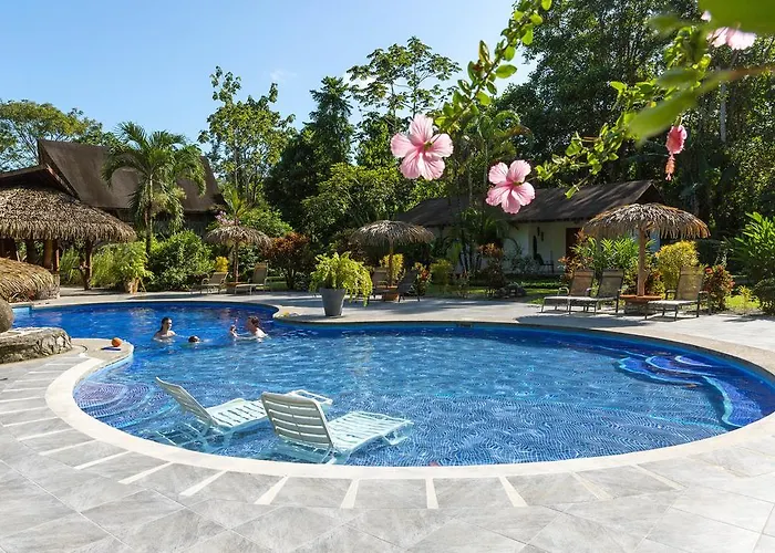 Hotel Suizo Loco Lodge & Resort Cahuita