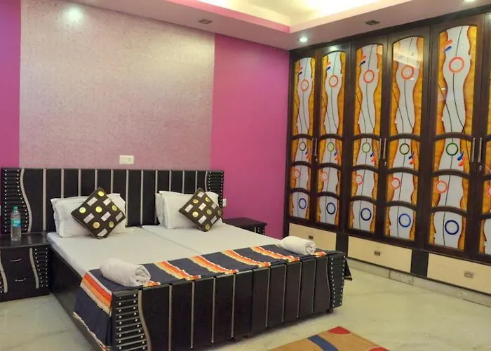 The Royal Nest Bed & Breakfast New Delhi
