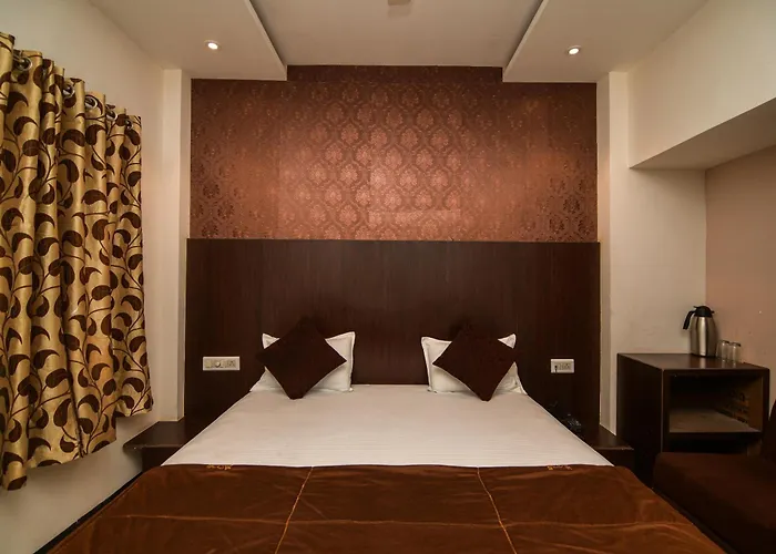 Shree Ram Hotel Ujjain