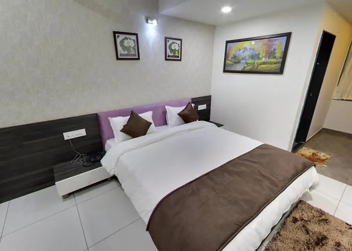 Hotel Best Velly Gandhinagar