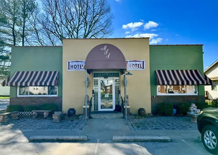 Monroe Street Suites Pittsfield
