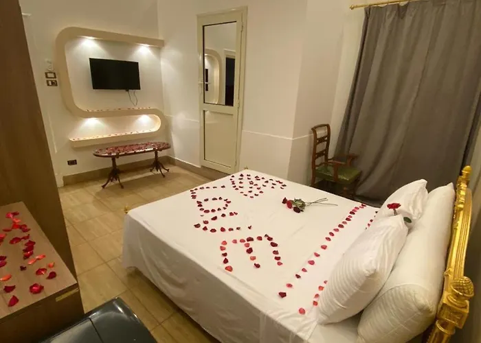 Meramees Hotel Cairo