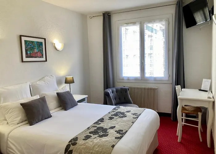 Hotel Porte De Camargue - Les Quais D'Arles