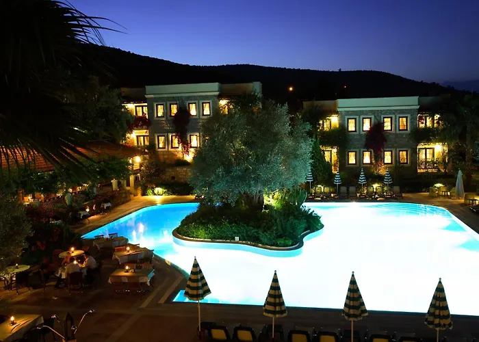 Zeytinada Hotel Torba