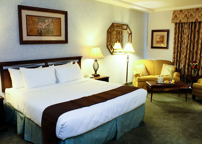 University Square Hotel Fresno