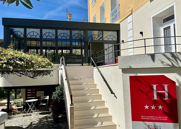 Hotel La Petite Boheme Le Lavandou