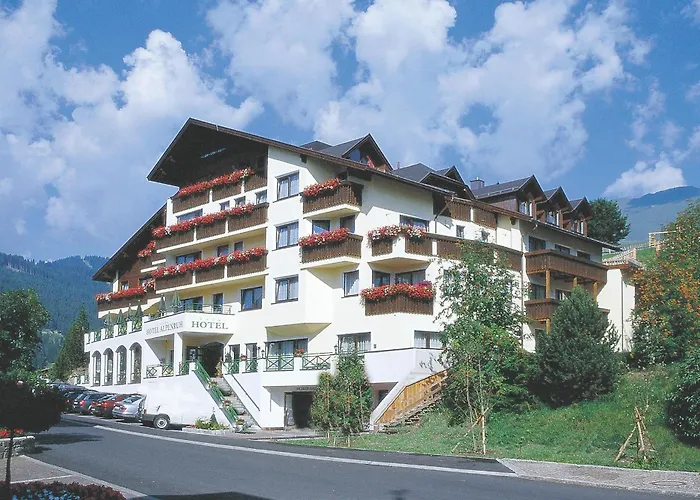 Hotel Garni Alpenruh-Micheluzzi Serfaus