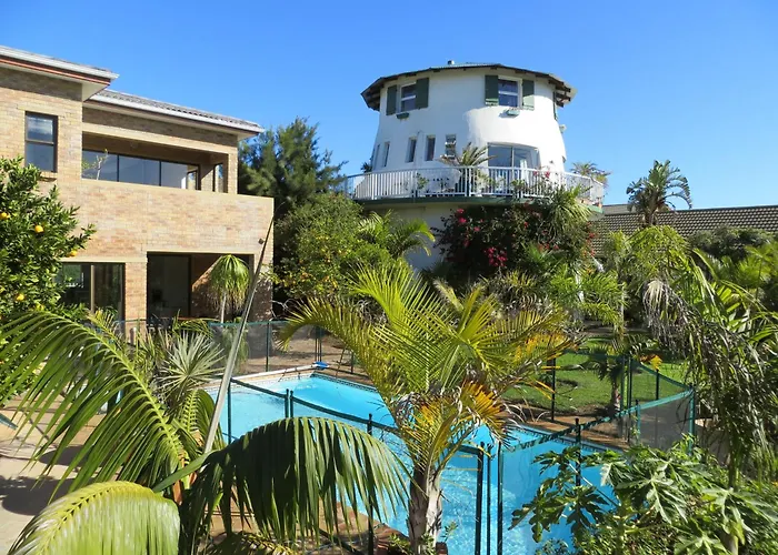 Cape Oasis Guesthouse Bloubergstrand