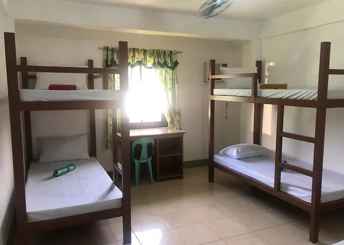 Diamond Lodging House Coron