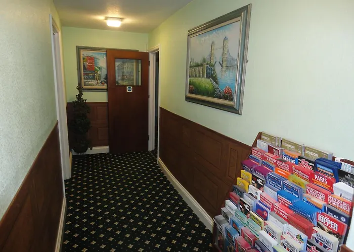 Warwick Lodge Kingston upon Thames 