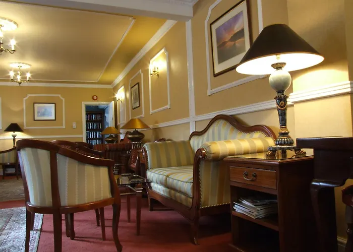 Ely House Hotel Wolverhampton
