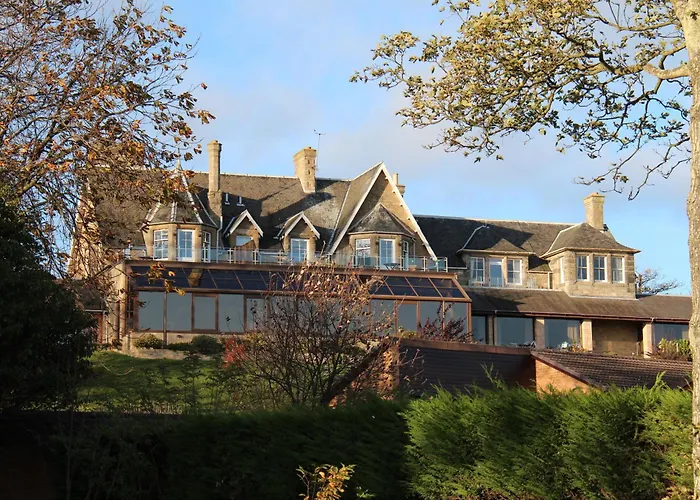 Old Manor Hotel Lundin Links